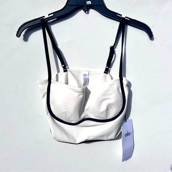 NWT ALO Yoga Airbrush Streamlined Bra Tank medium m - Picture 11 of 12